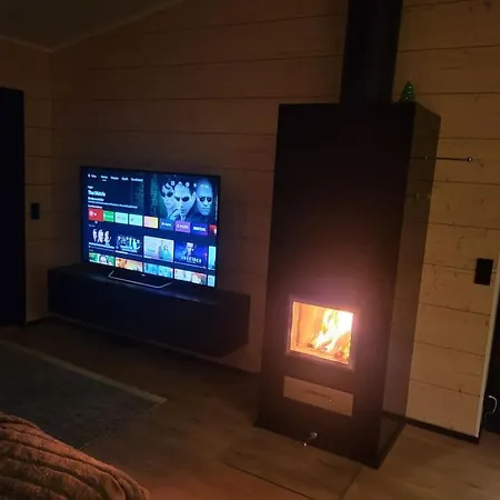 Modern Log House With Jacuzzi And Sauna Rovaniemi